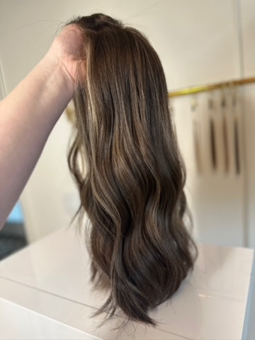 Willow - Small 22 Inch